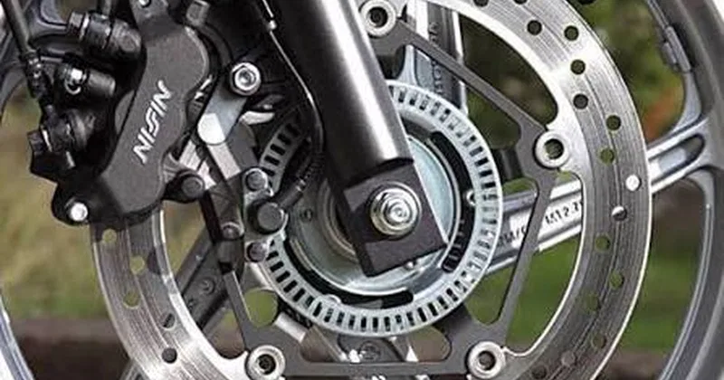 Illustration for Cara Kerja Sistem Rem ABS pada Motor